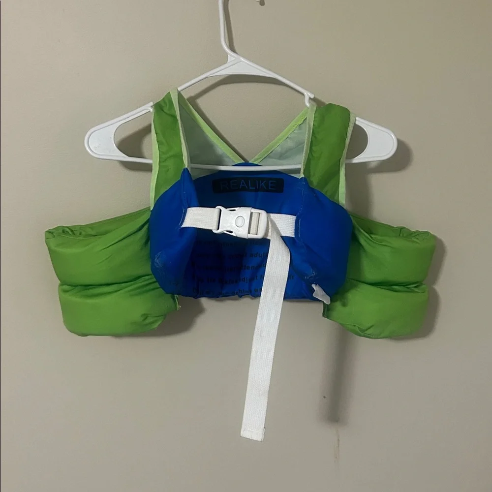 REALIKE Dino surf children's life jacket for 28-70 lbs w/ kid proof fastening - Picture 2 of 6